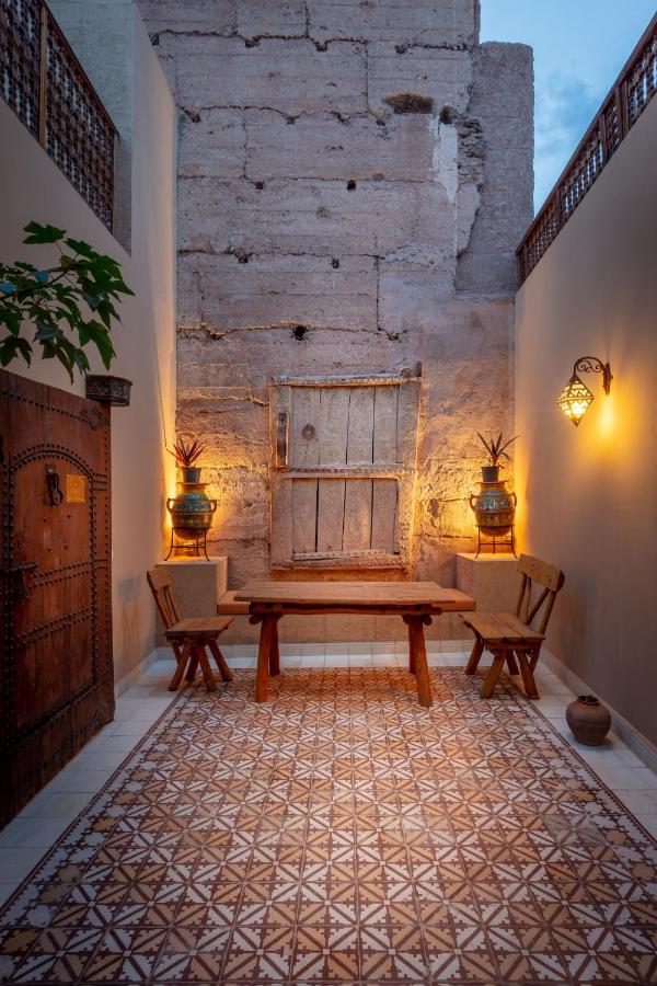 Riad Les Remparts De La Kasbah Marrakesh Esterno foto