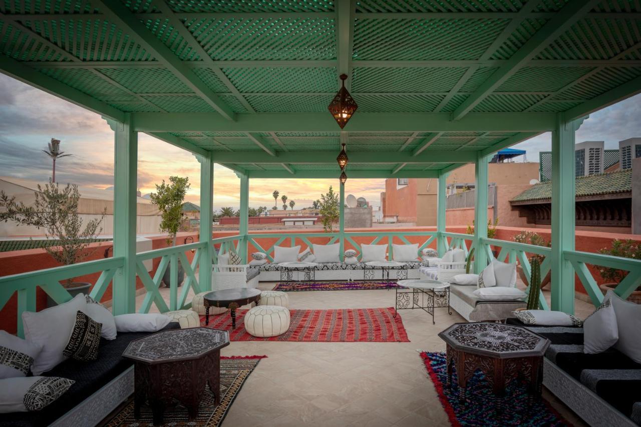 Riad Les Remparts De La Kasbah Marrakesh Esterno foto